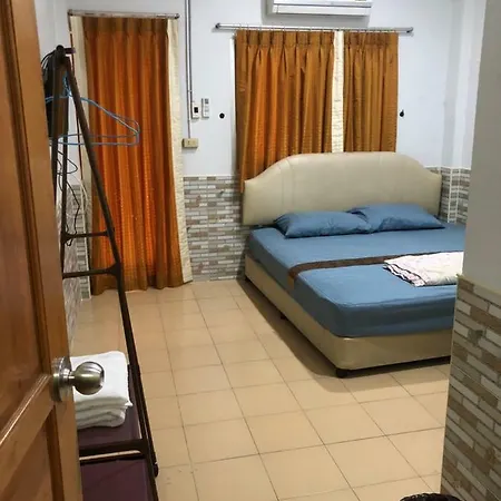 Baan Khun Noo